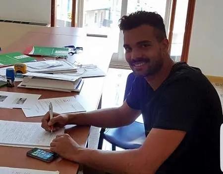 Calcio Siracusa, Per la porta arriva Antonio Santurro