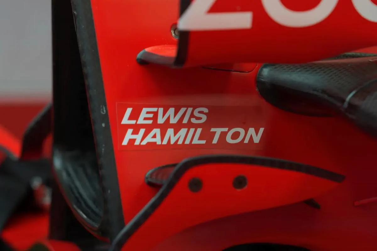 Esplode la bomba Hamilton: shock Ferrari, “è stato orribile”