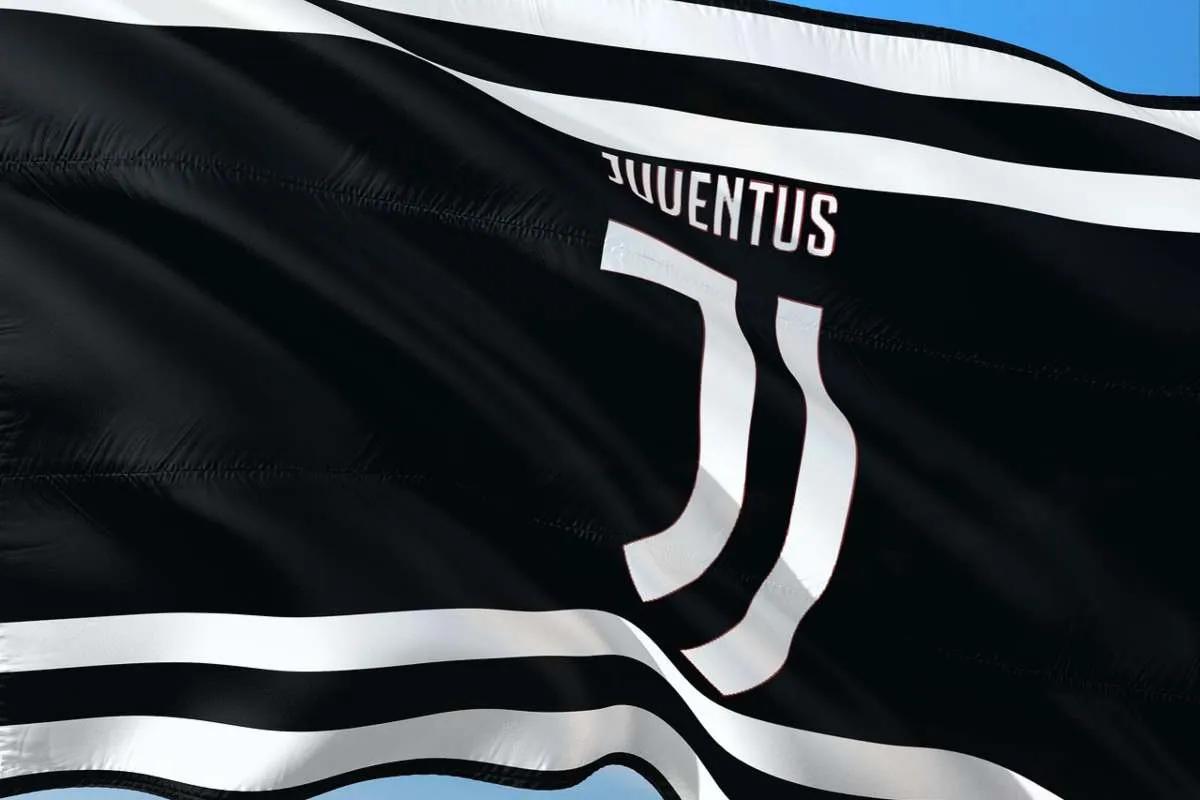 Ribaltato il calcio italiano: la Juve finisce in B