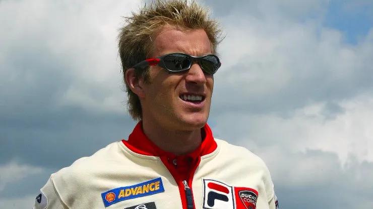 Hodgson pilota moto
