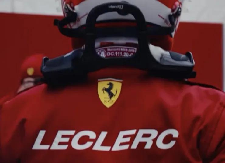 Charles Leclerc di spalle