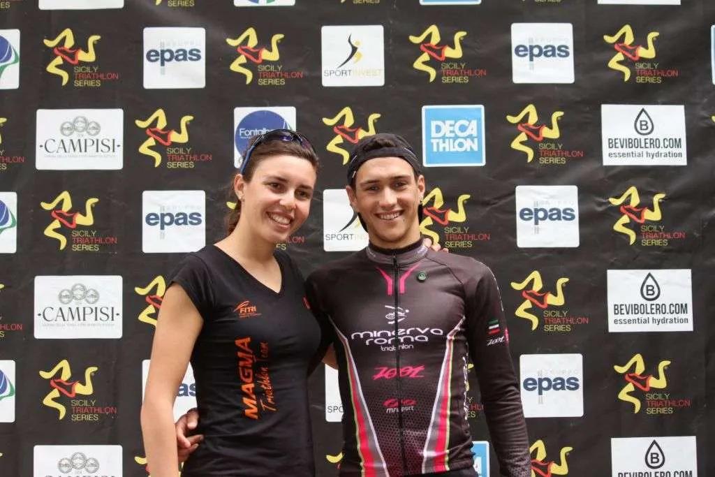 Sicily Triathlon Series: nella prima tappa i catanesi Enrico Schiavino e Cristina Ventura si impongono ad Ortigia