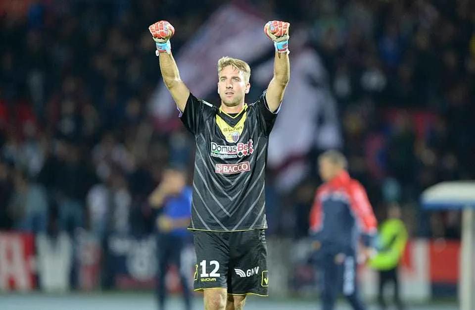 Calcio, post derby Siracusa-Catania. Pisseri: “Sono arrivate delle pietre…Loro volevano fare solo a botte”