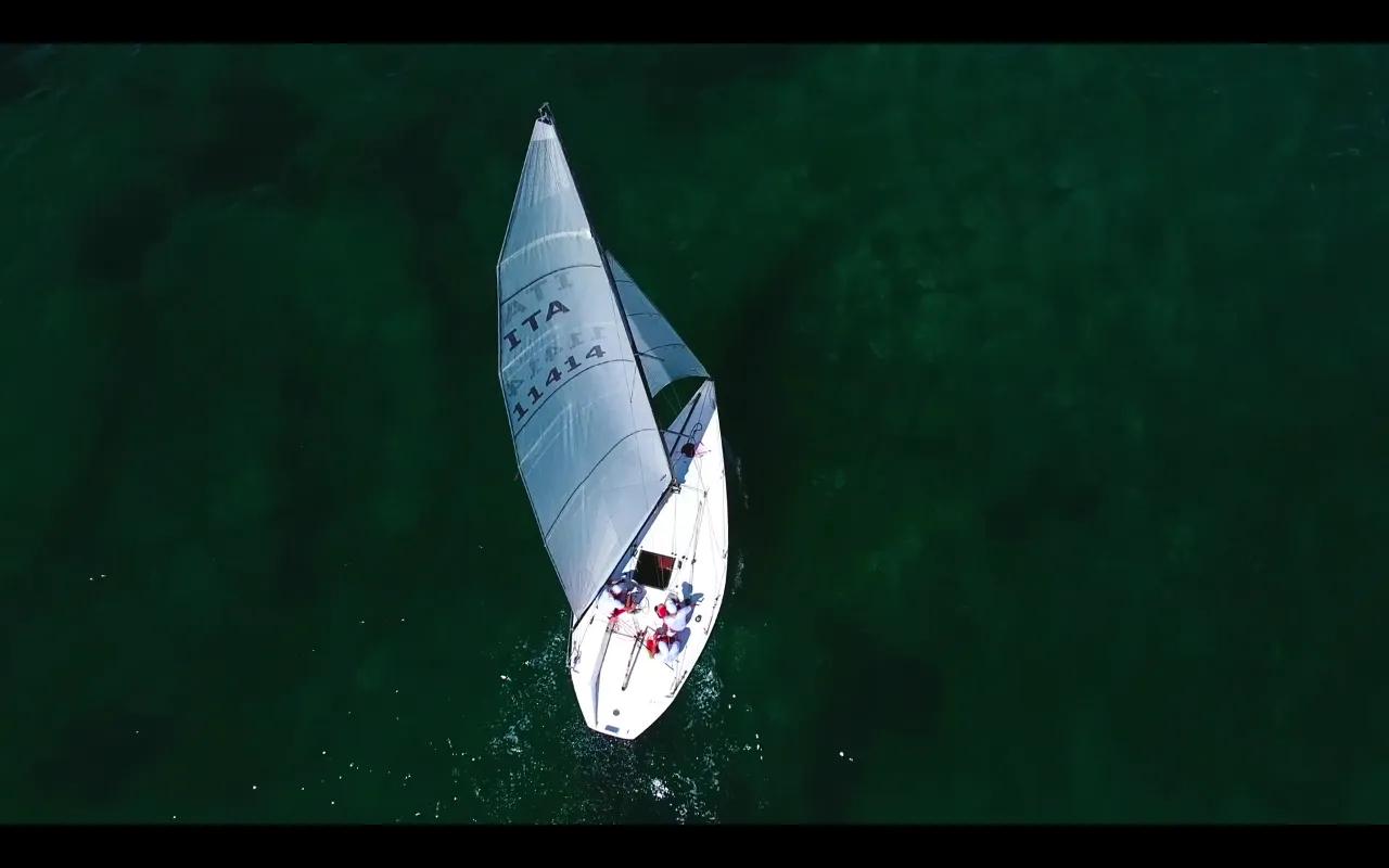 Vela, si conclude la Siracusa – Marzamemi: l’epilogo della regata e l’emozionante video di Luca Morreale