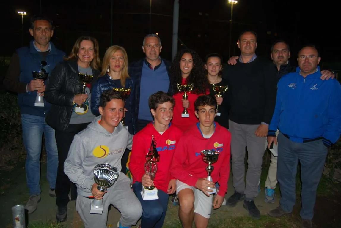 Tennis, grande partecipazione al “Trofeo Mario Ferrari” organizzato dal T.C. Siracusa