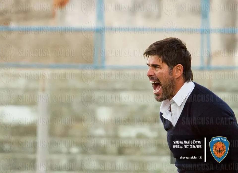Siracusa Calcio, panchina senza il mister contro l’Akragas: squalificato Sottil per una gara