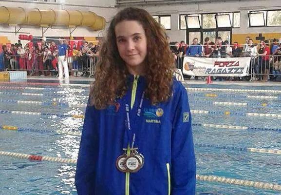 Nuoto, ancora ottimi risultati per il Tc Match Ball: Martina Moscuzza conquista i campionati regionali esordienti