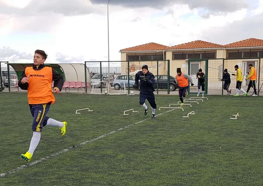 Calcio, il Palazzolo a Rosolini senza lo squalificato Chiavaro, esordio di Baiocco. Grasso: “Servono i 3 punti”