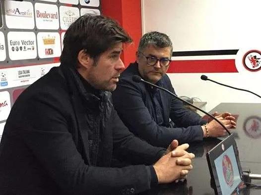 Calcio, il Siracusa affonda con il Foggia. I commenti di Sottil