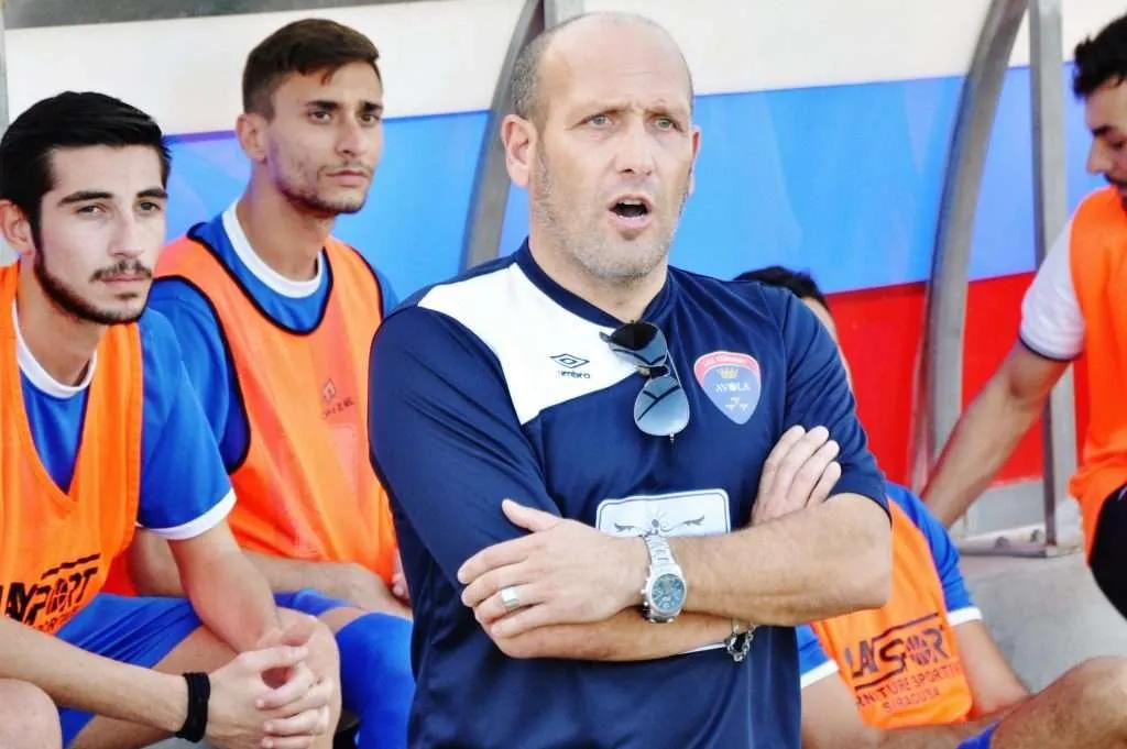 Calcio, un arrivederci per mister Magiafico che lascia consensualmente l’Eurosport Avola