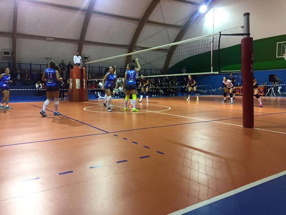 Siracusa Pallavolo, l’Holimpia esce dal duro match a testa alta contro la capolista CMO Fiamma Torrese