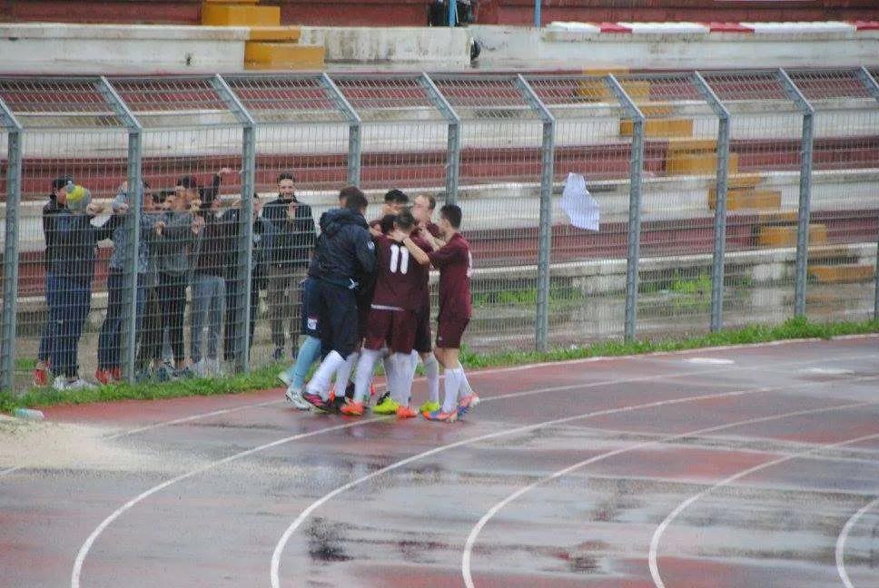 Calcio, Il Noto vince e convince, battuto il Comiso 2-0