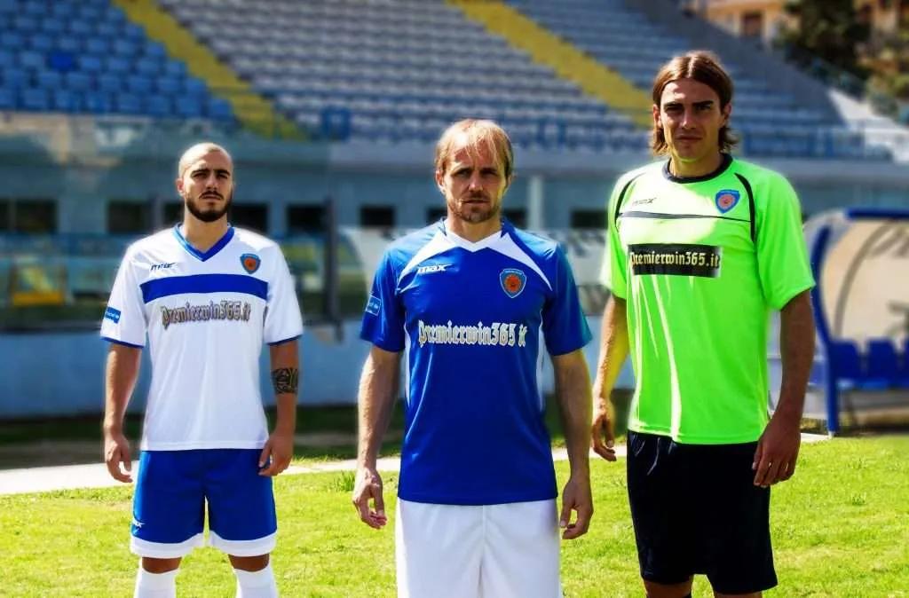 Calcio, il Siracusa la fa da padrone al “Granillo”, Longoni: “Finalmente siamo stati premiati”