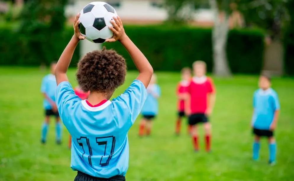 Come distruggere il futuro atletico del tuo bimbo in tre facili mosse