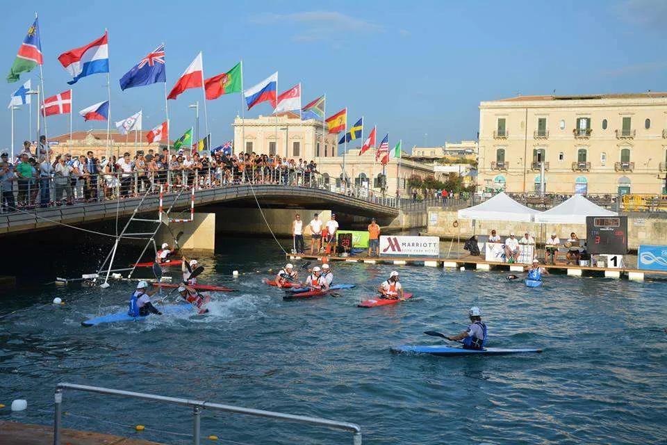 Siracusa, Campionato Mondiale Canoa Polo 2016: under 21 maschile in semifinale