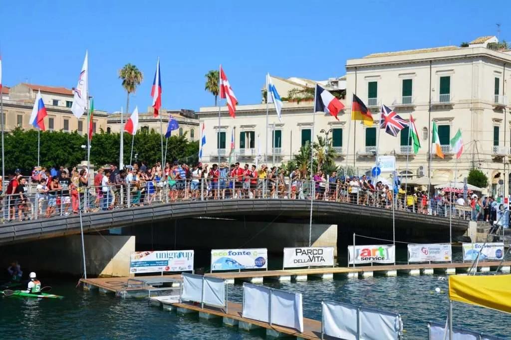Siracusa, Campionato Mondiale Canoa Polo 2016: l’ITALIA sorride contro Danimarca e Olanda