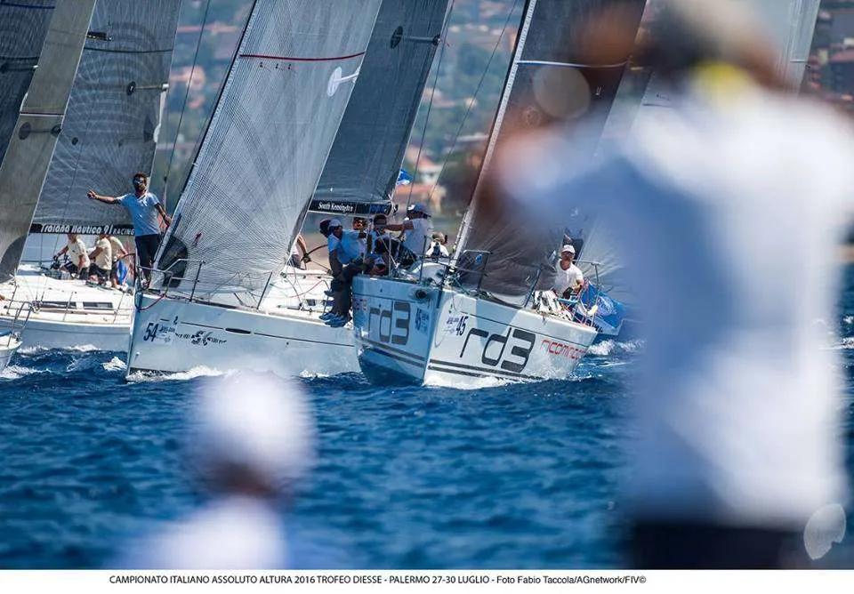 Vela, concluso il Campionato Italiano Altura Trofeo Diesse 2016 di Palermo. Ricomincio da Tre chiude nella Top Five