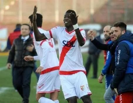Calcio Siracusa, Da venditore ambulante a colpo di mercato: in prestito dal Genoa arriva Falou Samb