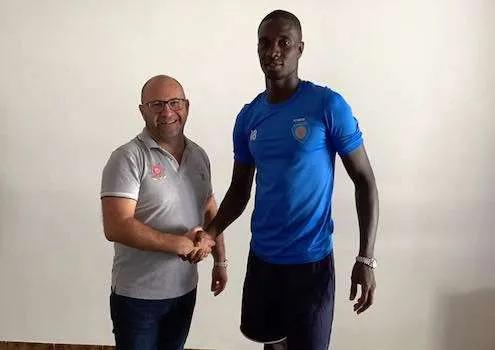 Calcio Siracusa, Abdelaye Diakite nuovo puntello per la difesa azzurra