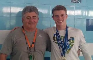 NUOTO, Faraci del TC MATCH BALL segna un doppio record regionale nel dorso.