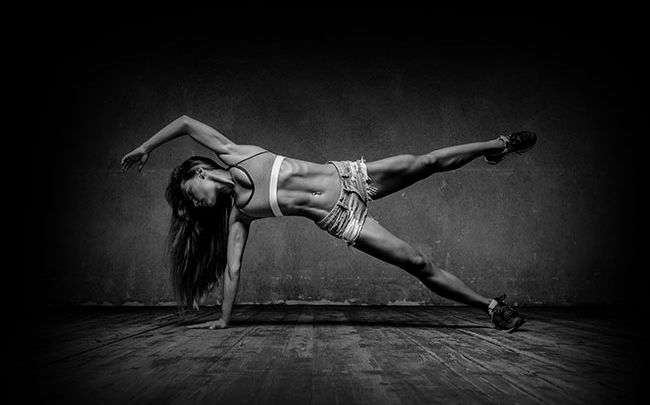 Fitness, come stare in forma al tempo del coronavirus senza attrezzi e in casa?