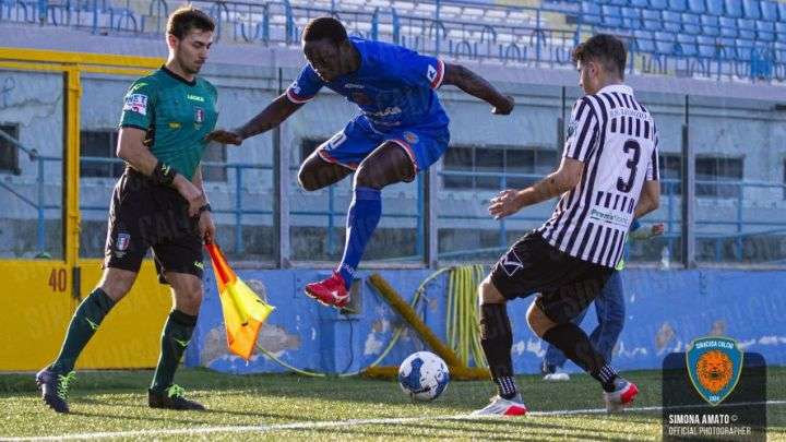 Siracusa Calcio, quarta vittoria consecutiva con un poker alla Leonzio