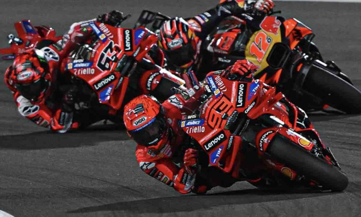 Motociclismo gara infortunio